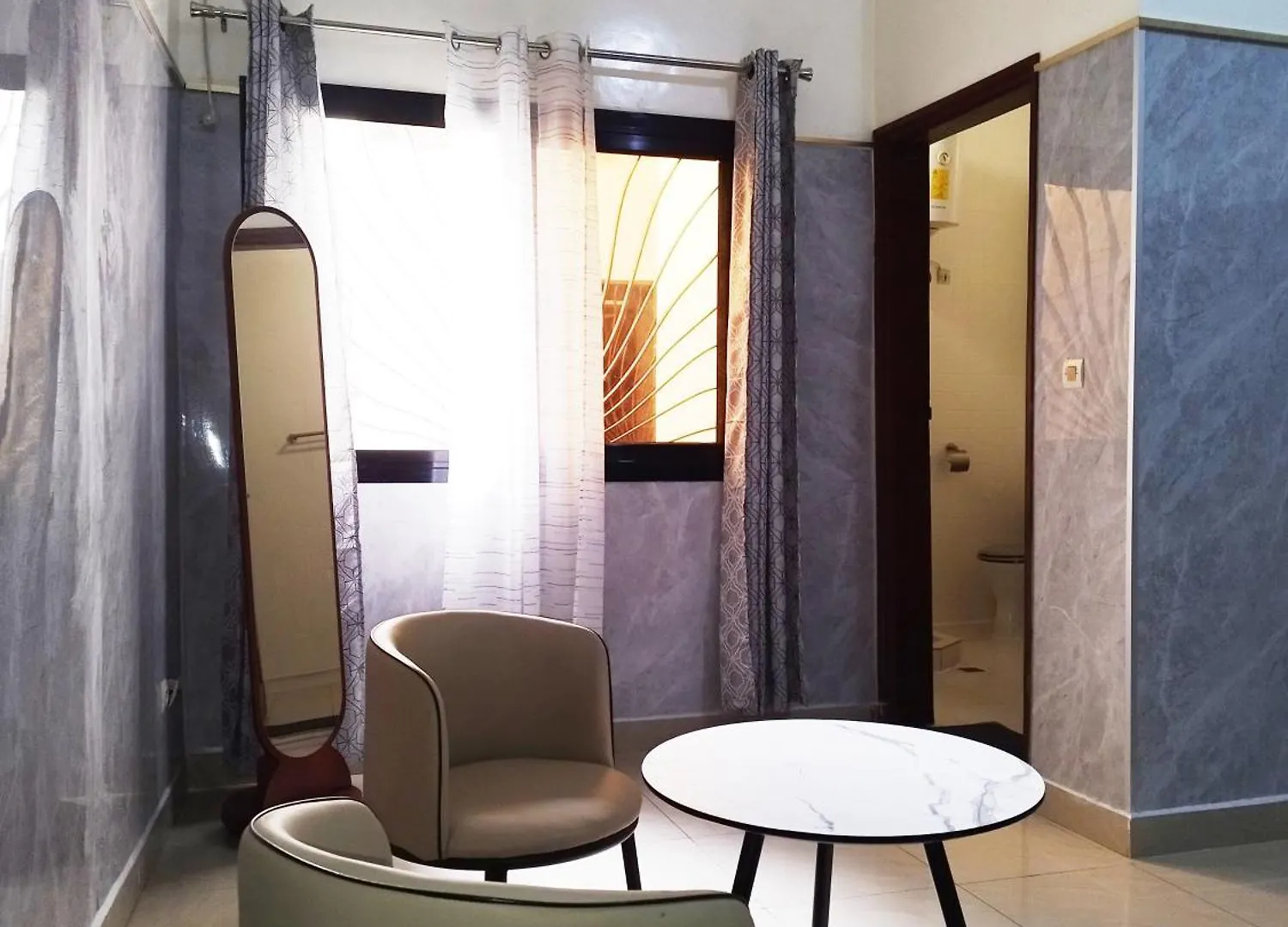 Alojamento de Acomodação e Pequeno-almoço Villa Aby Dakar